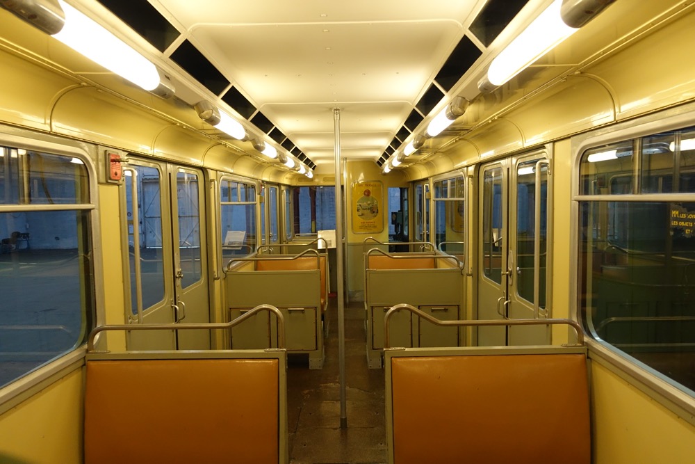 Intérieur MP51