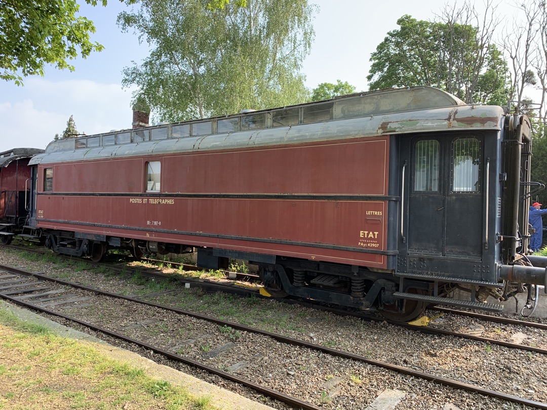 La voiture Postale du COPEF (1)